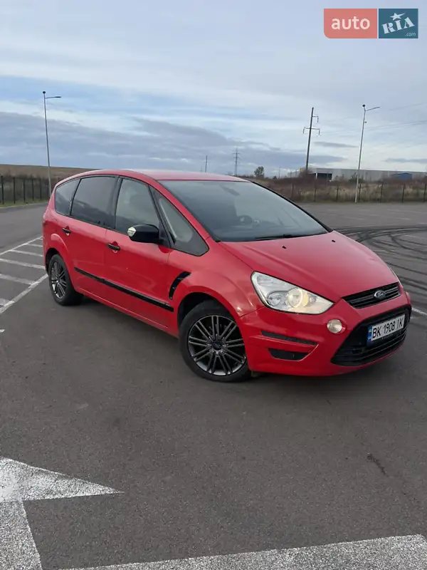 2012 ford s-max