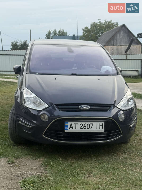 2013 ford s-max