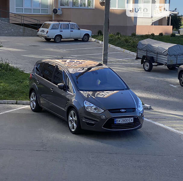 2012 ford s-max