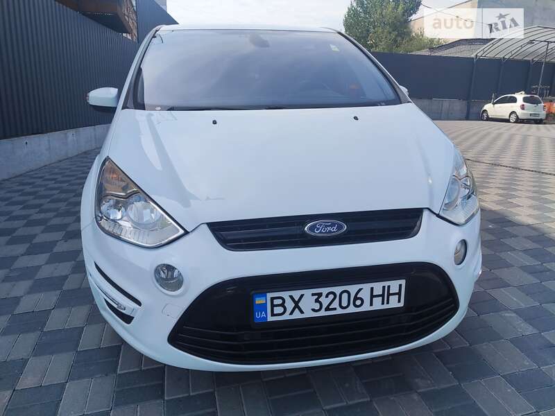 2012 ford s-max