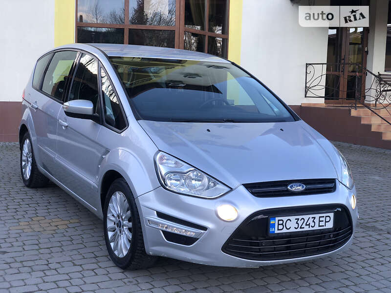 2013 ford s-max