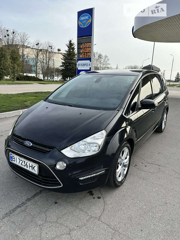 2013 ford s-max