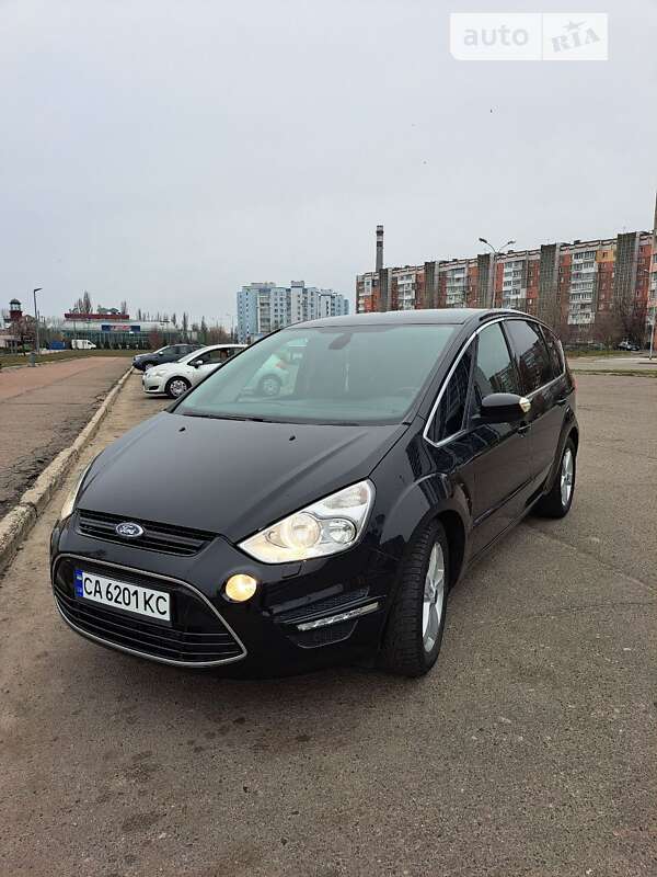 2013 ford s-max