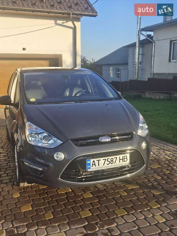 2013 ford s-max