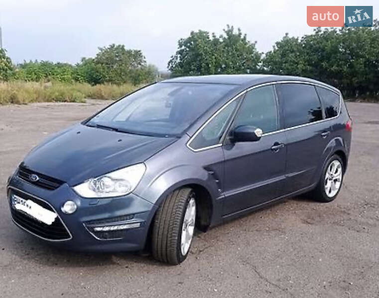 2014 ford s-max