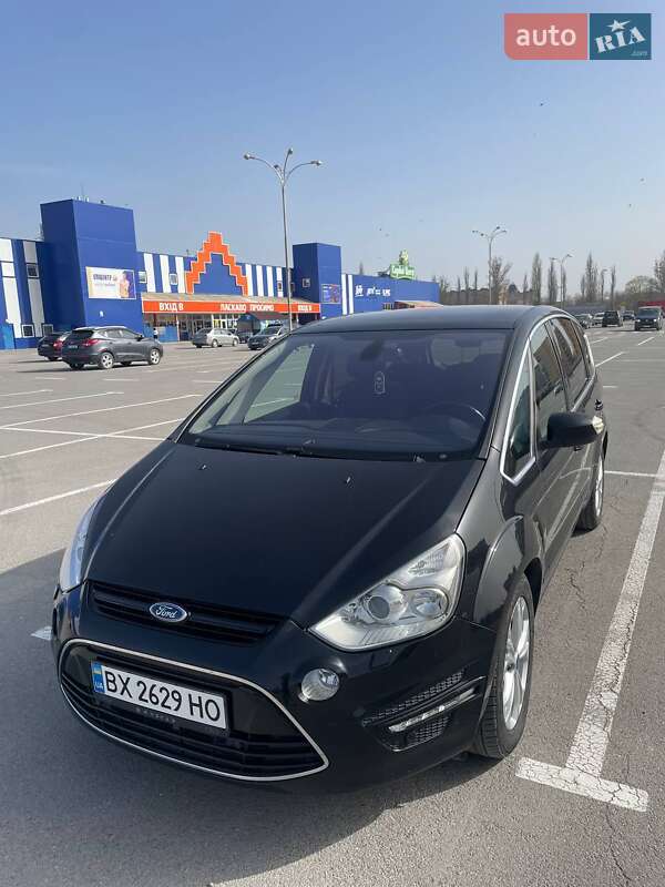 2014 ford s-max
