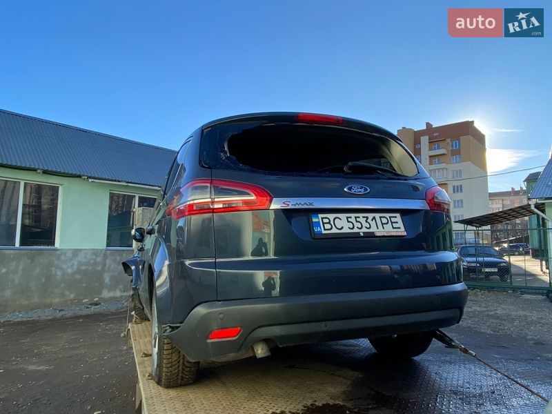 2014 ford s-max