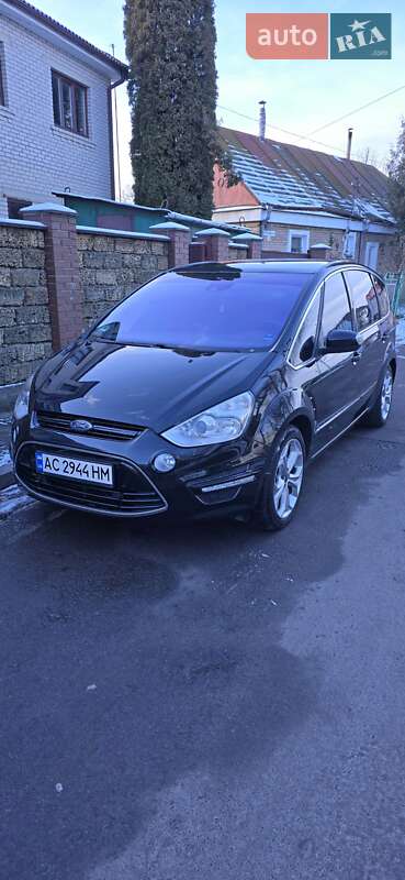 2014 ford s-max