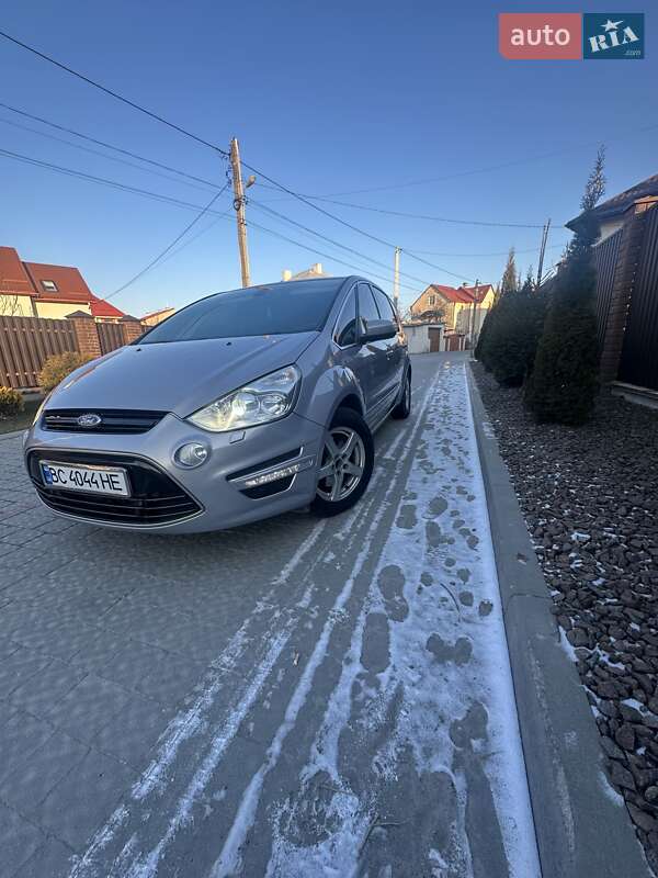 2014 ford s-max