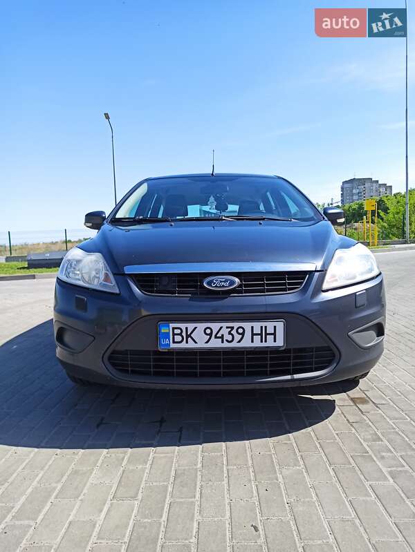 2008 ford focus