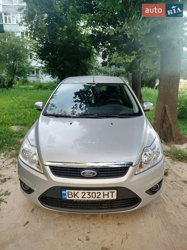 2008 ford focus