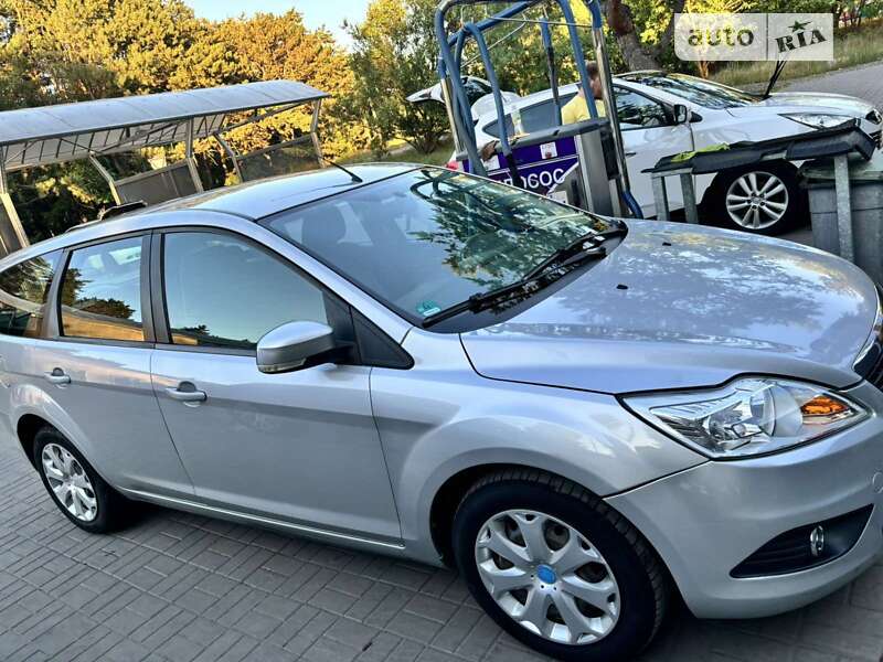 2008 ford focus