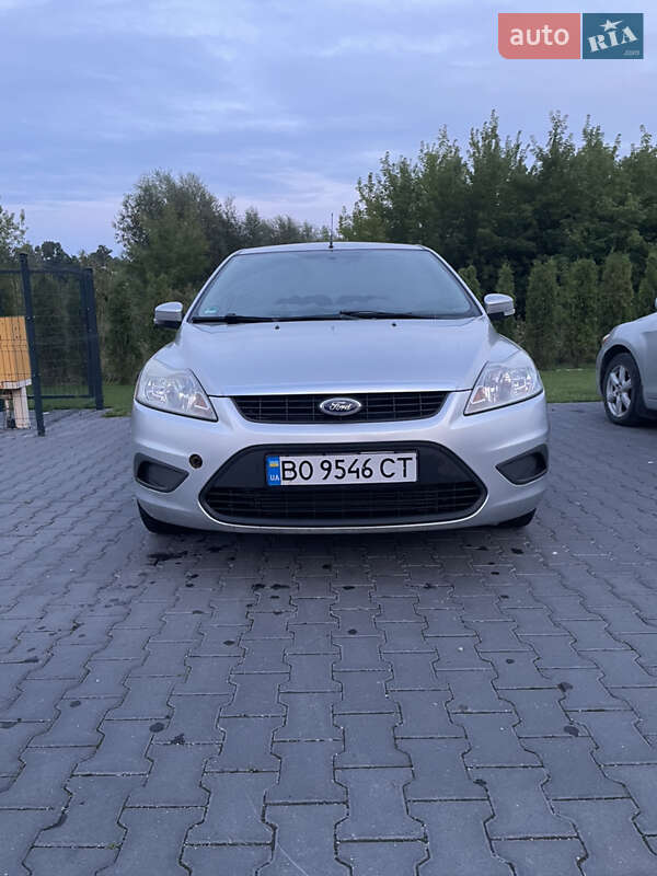 2008 ford focus