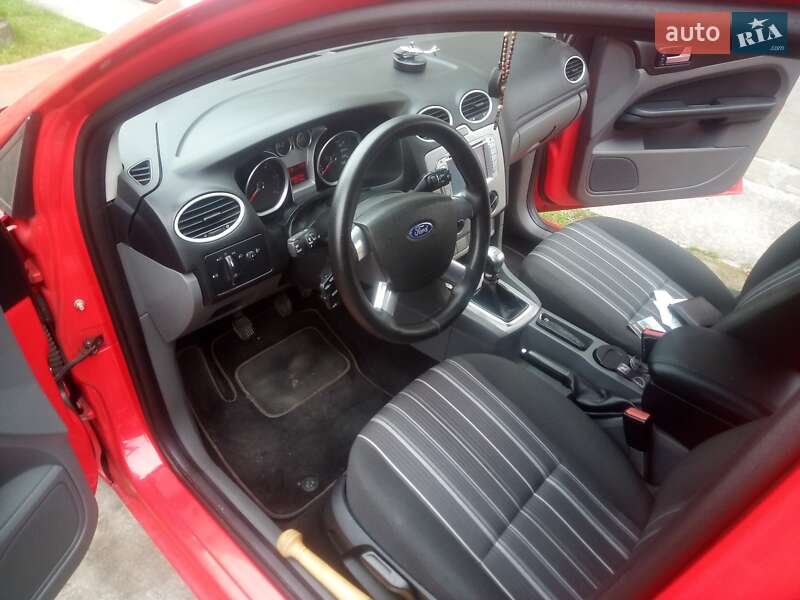 2008 ford focus