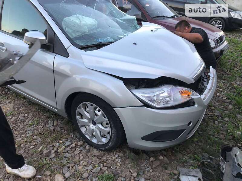 2008 ford focus