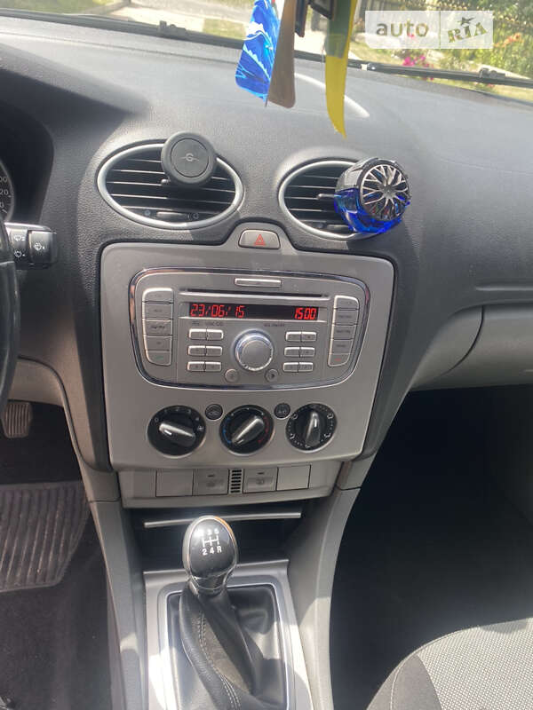 2009 ford focus