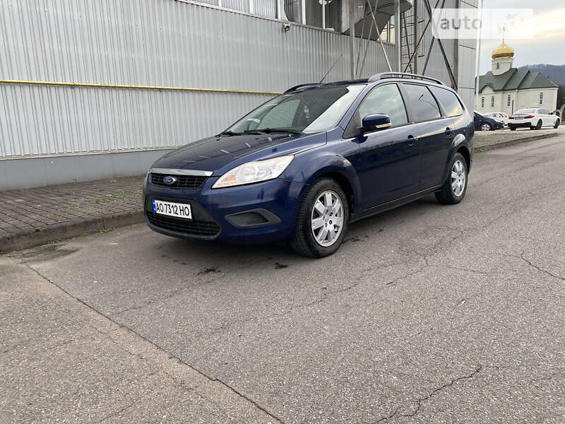 2010 ford focus