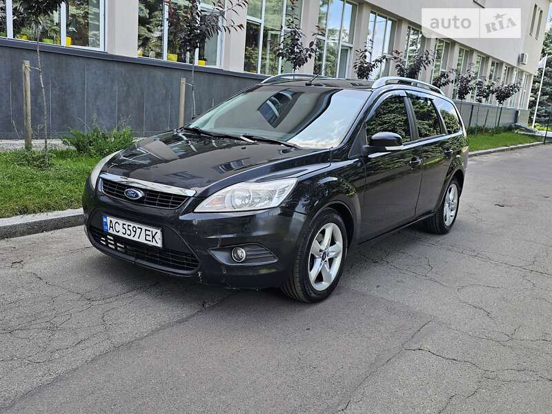 2010 ford focus