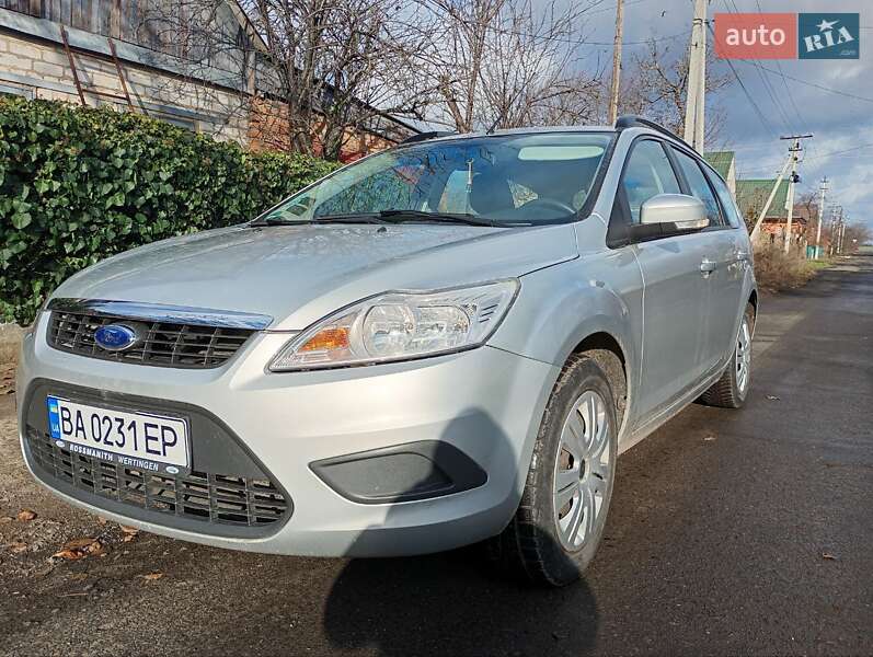 2010 ford focus