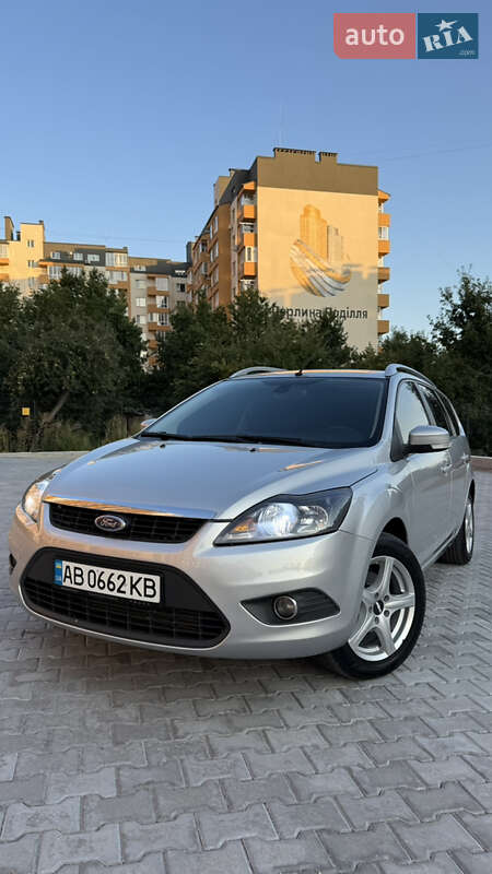 2010 ford focus