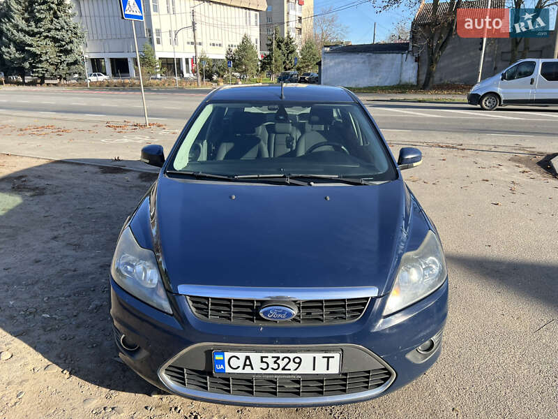 2010 ford focus