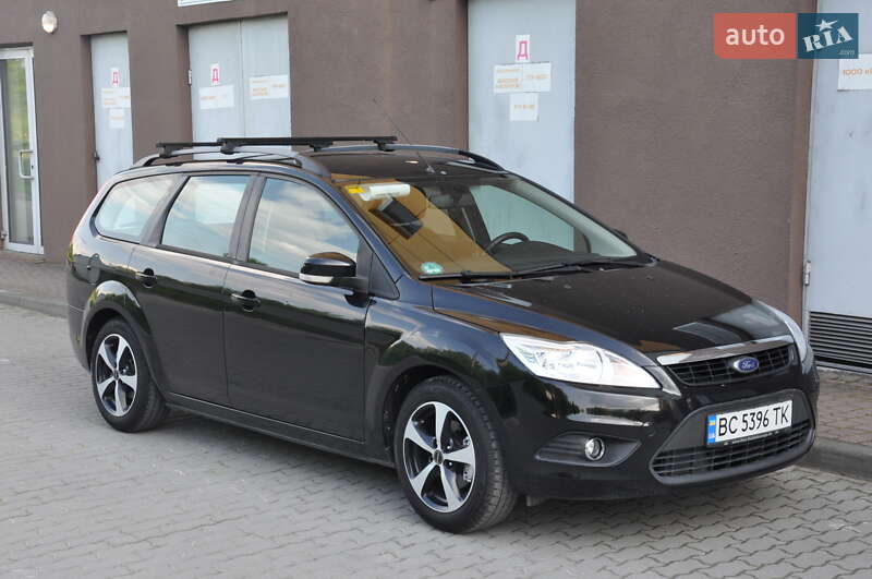 2010 ford focus