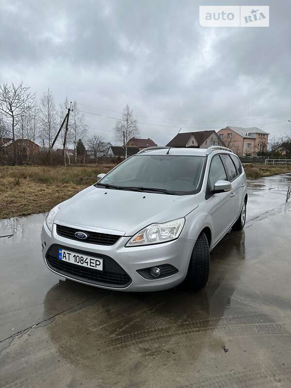 2010 ford focus