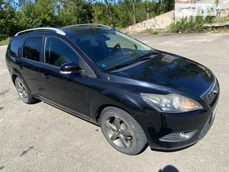 2010 ford focus