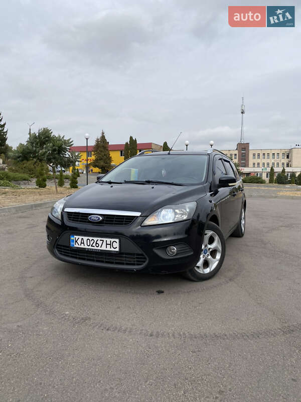 2010 ford focus