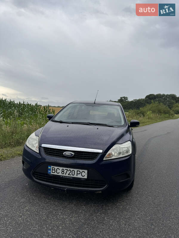 2010 ford focus