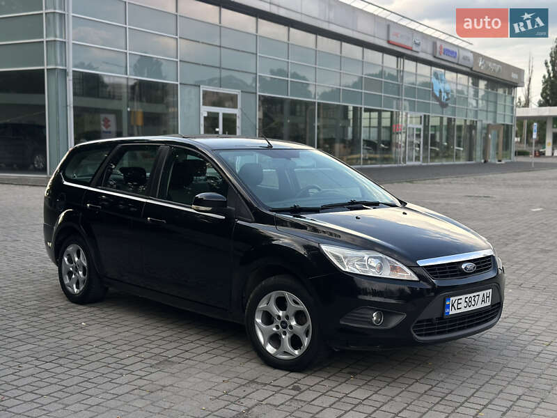 2010 ford focus