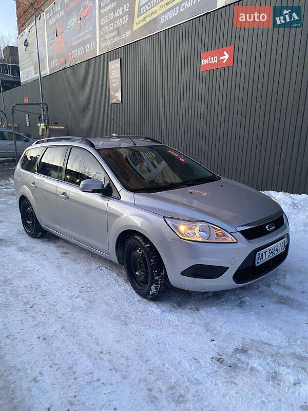 2010 ford focus