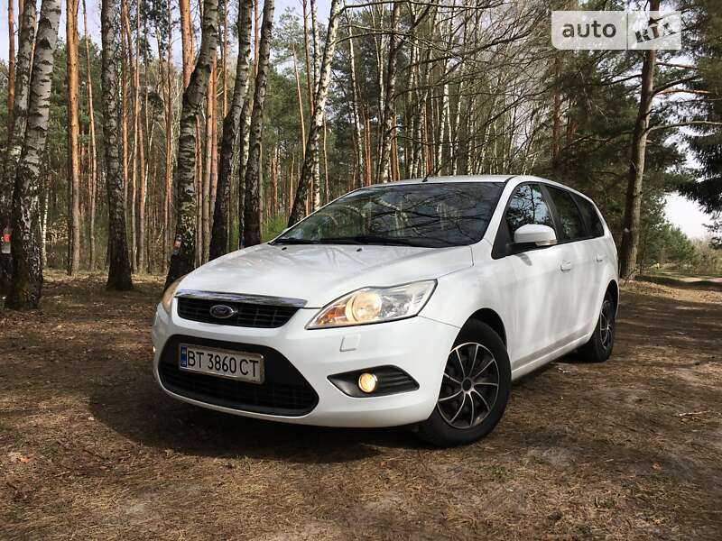 2010 ford focus