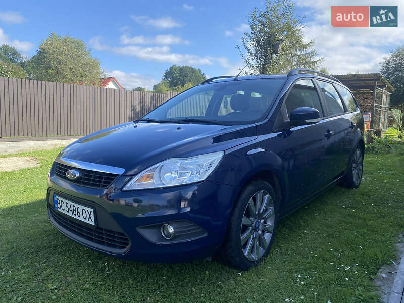 2010 ford focus