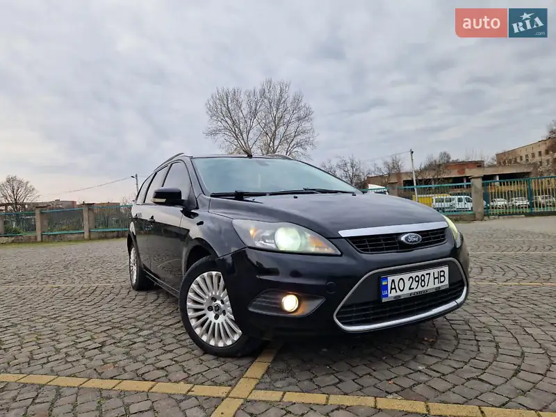 2010 ford focus