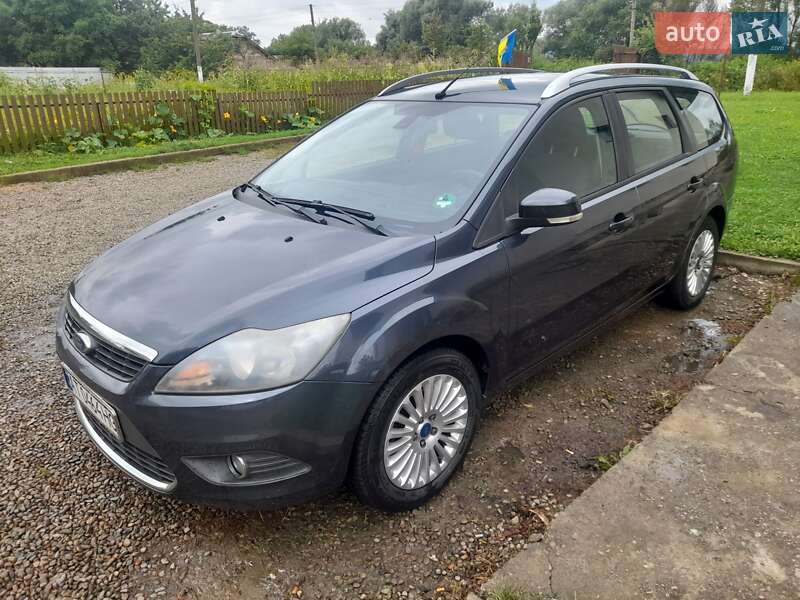 2010 ford focus