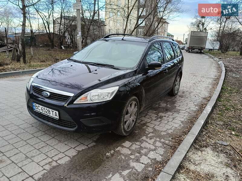 2010 ford focus