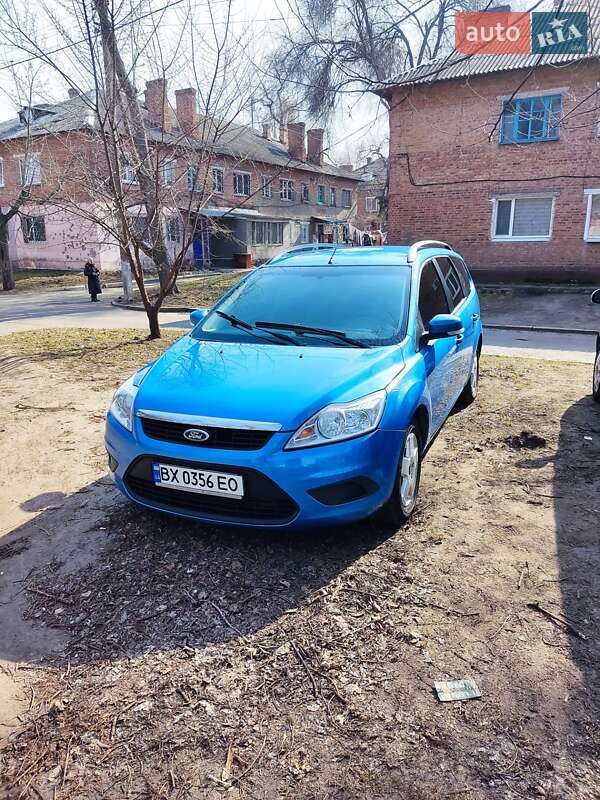 2010 ford focus