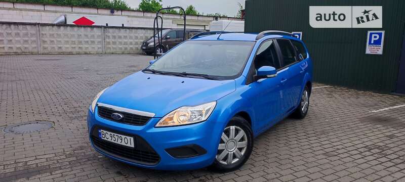 2010 ford focus