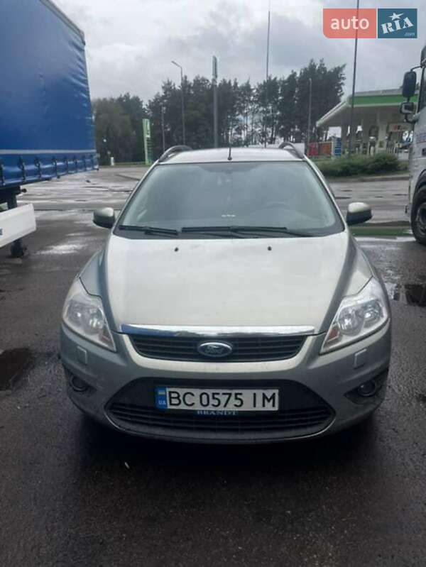 2010 ford focus