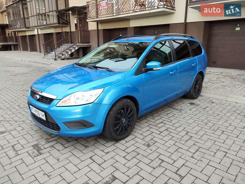 2010 ford focus