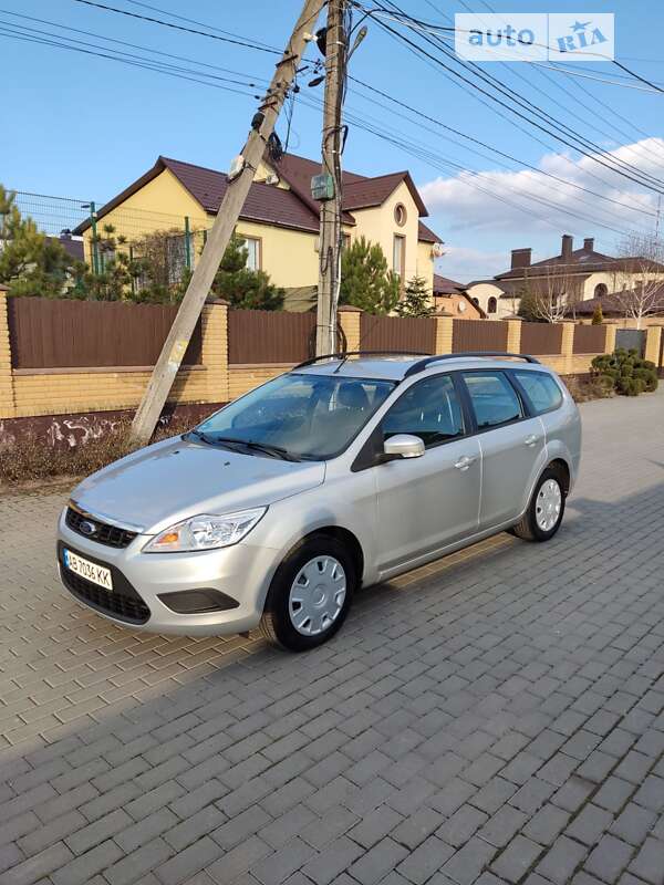 2010 ford focus