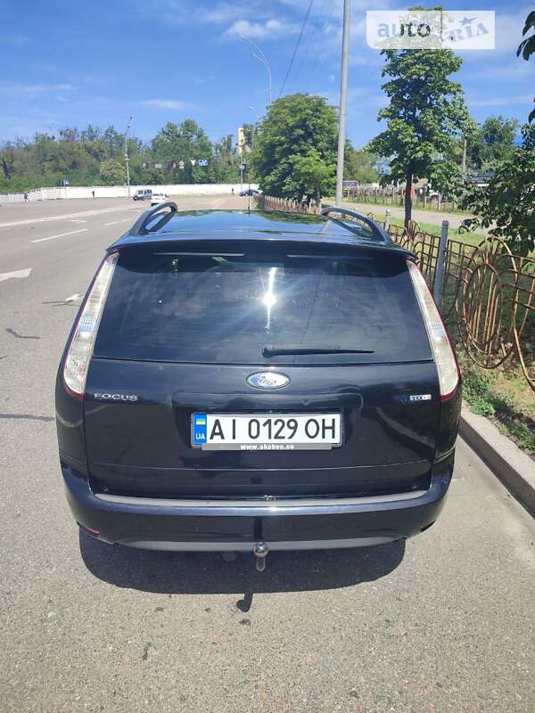 2010 ford focus