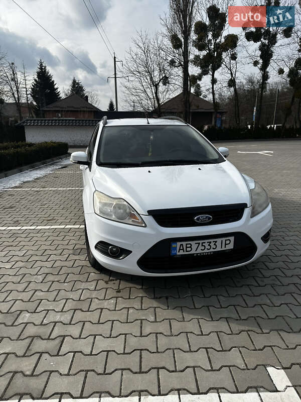 2010 ford focus