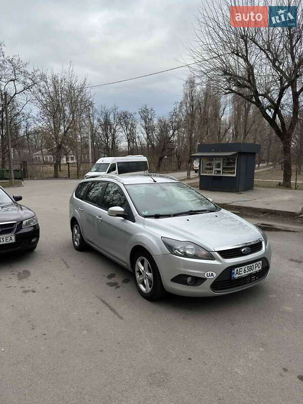 2010 ford focus