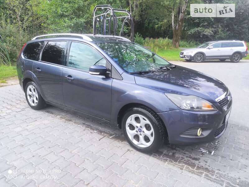 2010 ford focus