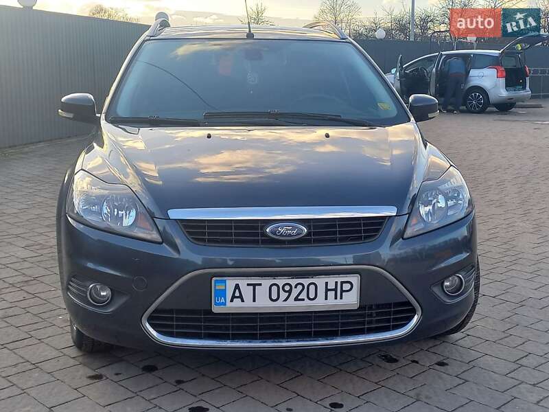 2010 ford focus
