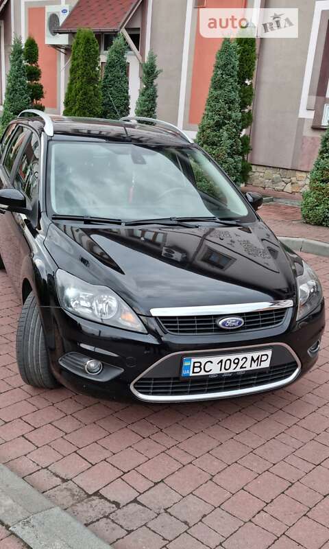 2010 ford focus