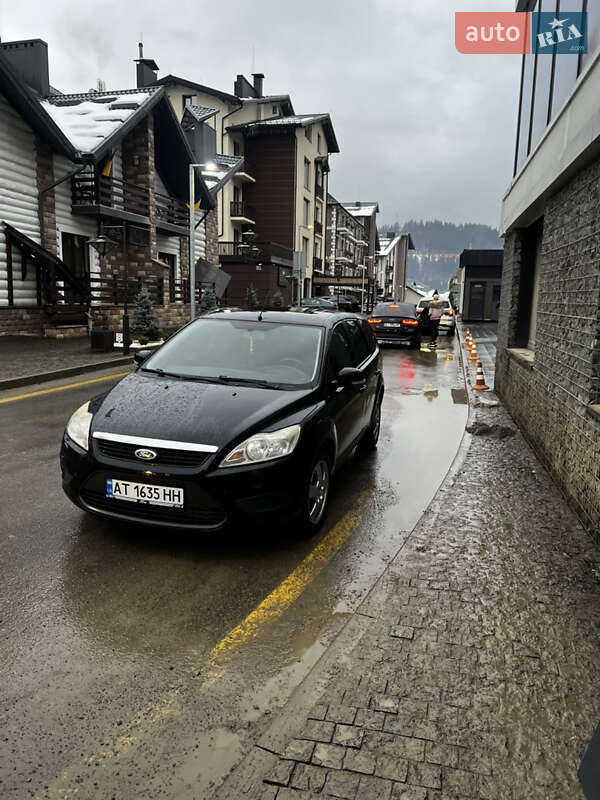 2010 ford focus