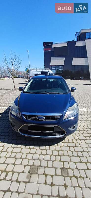 2010 ford focus